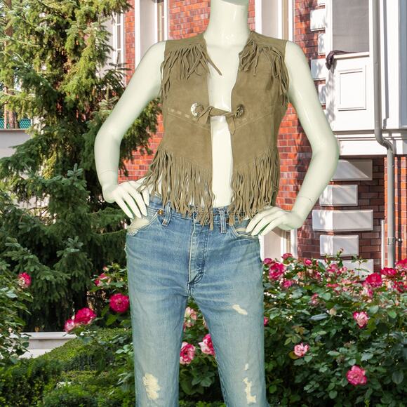 Vintage Ms Pioneer Fringe Western Hippie Boho Festival Suede Leather Vest - Picture 3 of 6